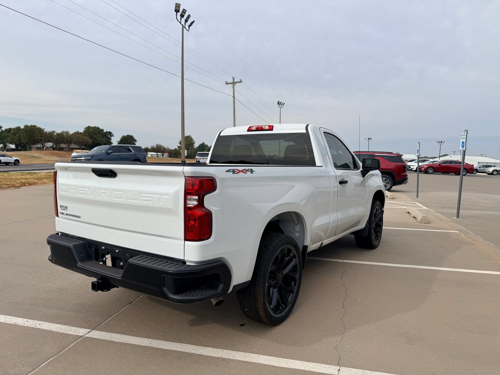 Used 2026 Chevrolet Silverado 1500 W/T w/ WT Value Package AWD/4WD image 8