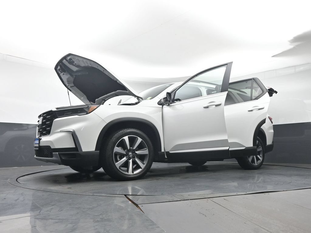 Certified 2023 Honda Pilot Elite image 49