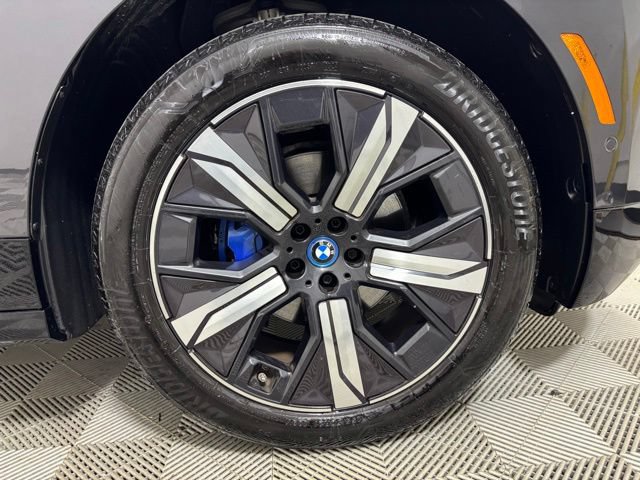 Certified 2024 BMW iX xDrive50 w/ Sport Package AWD/4WD image 23