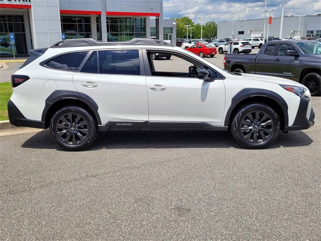Used 2024 Subaru Outback Onyx Edition image 14
