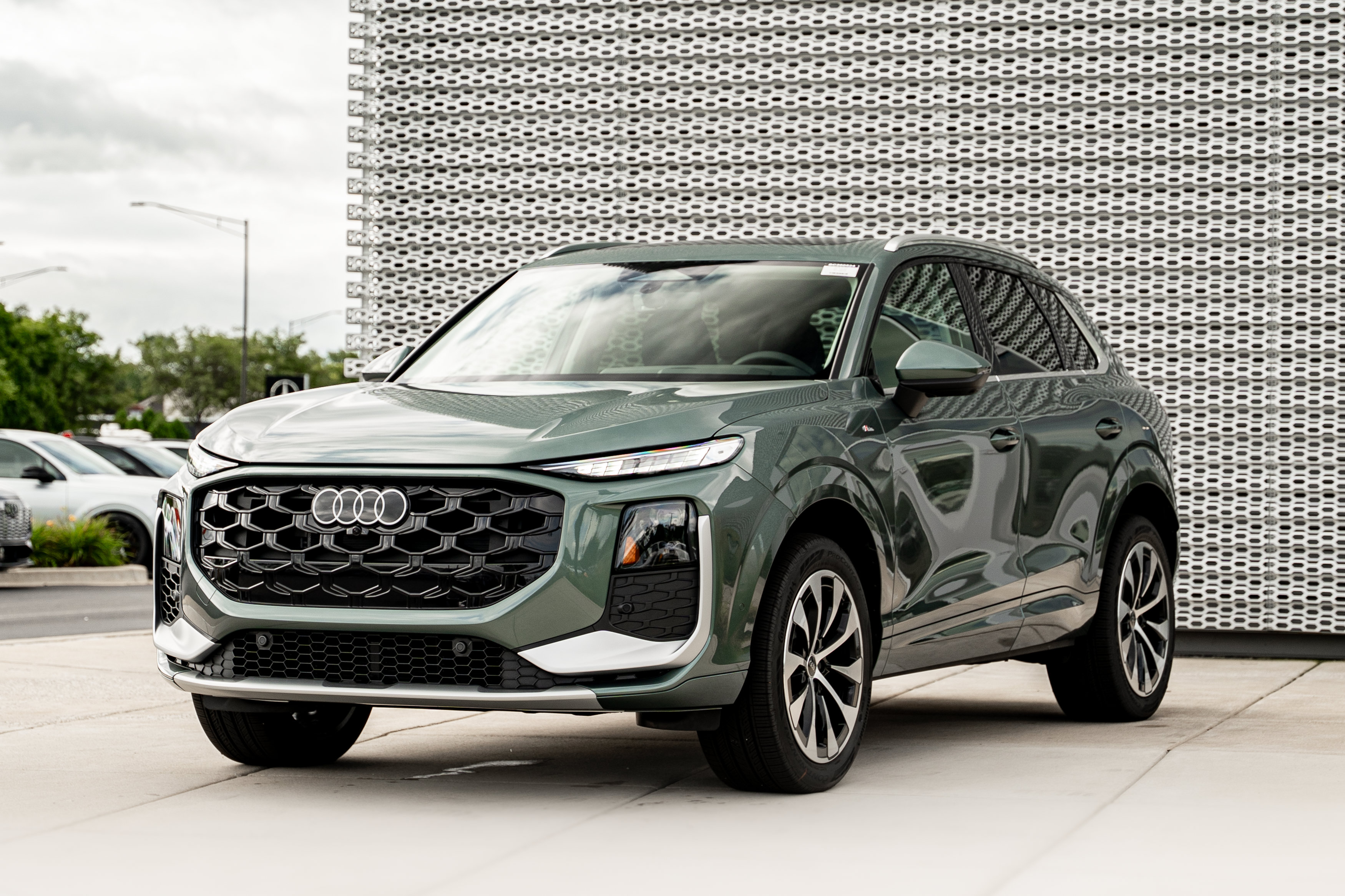 New 2026 Audi Q3 quattro 2.0T AWD/4WD image 7