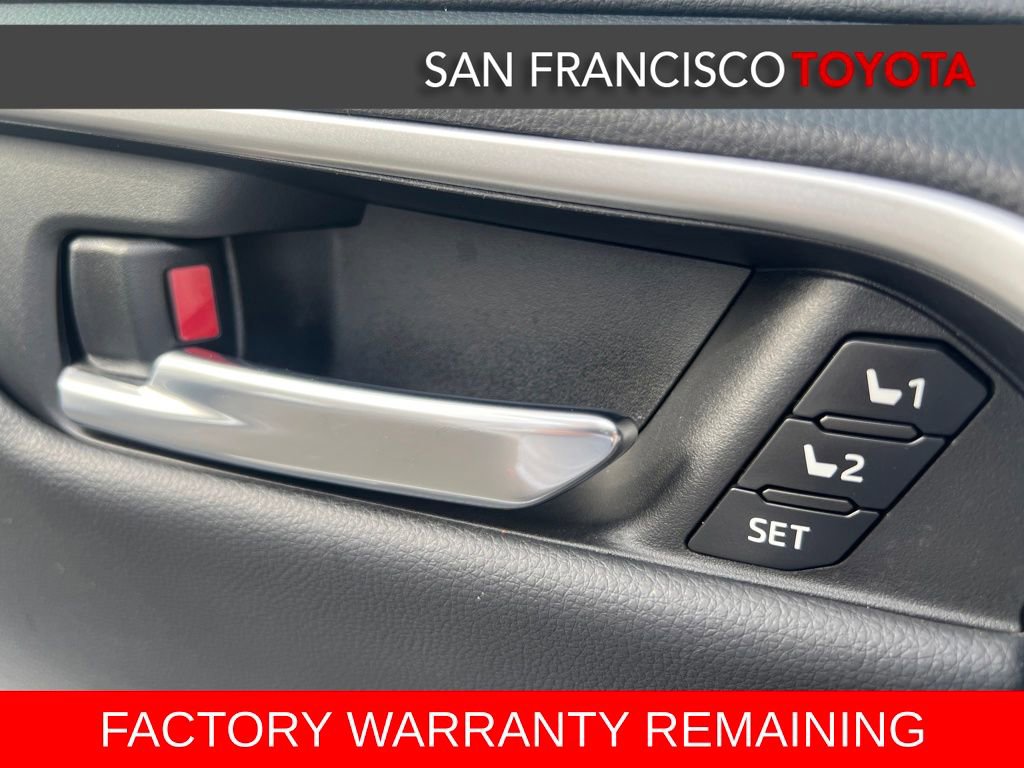 Used 2023 Toyota RAV4 Limited image 39