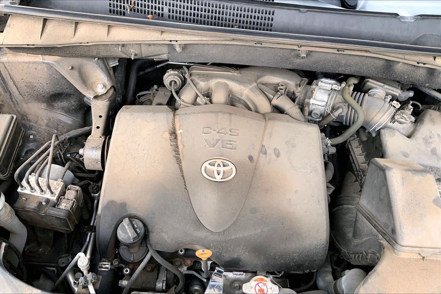 Used 2018 Toyota Highlander SE AWD/4WD image 31