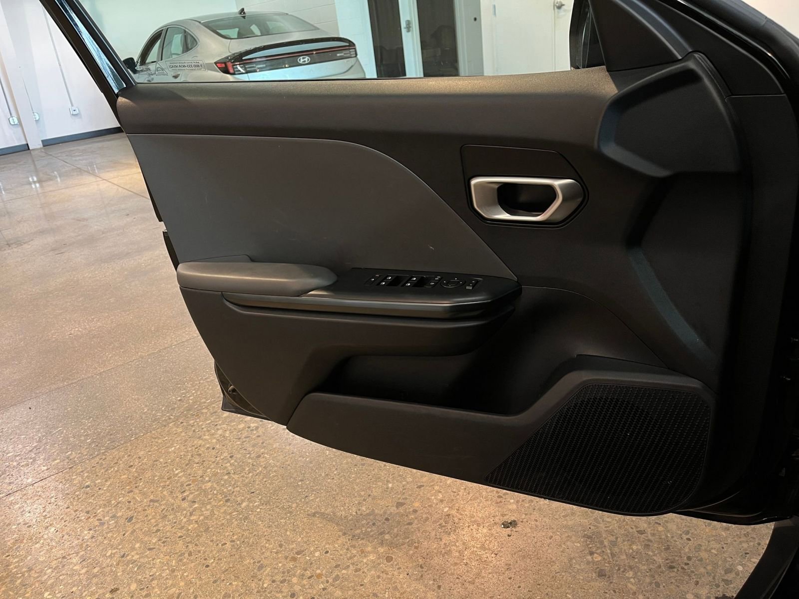 Used 2025 Kia K4 FWD image 18