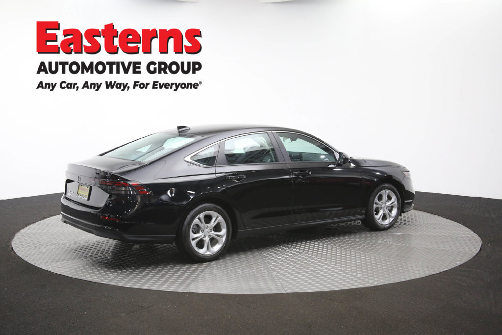 Used 2023 Honda Accord LX image 43