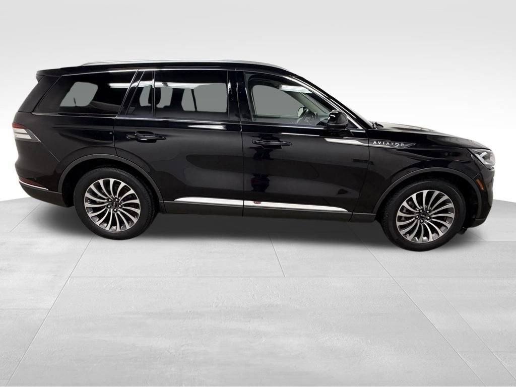 Used 2024 Lincoln Aviator Reserve image 9