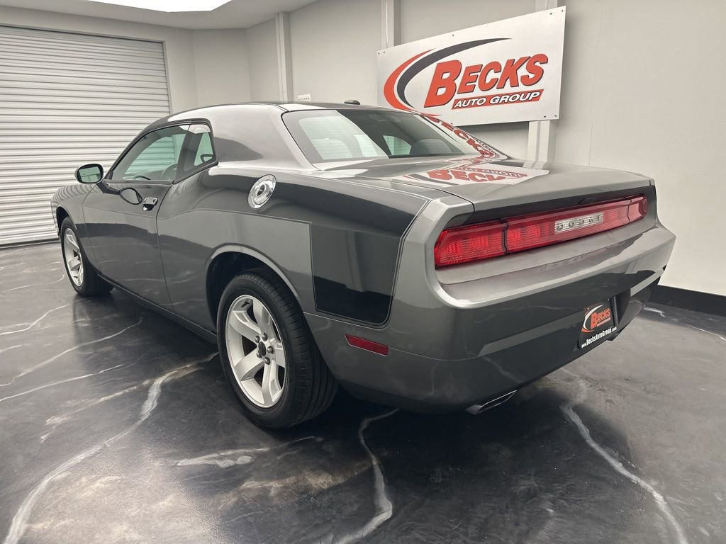 Used 2012 Dodge Challenger SXT w/ Sound Group image 4