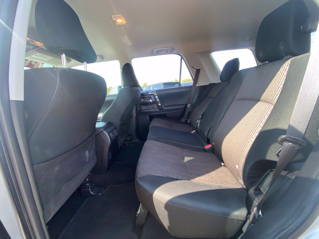 Used 2019 Toyota 4Runner TRD Off-Road AWD/4WD image 26