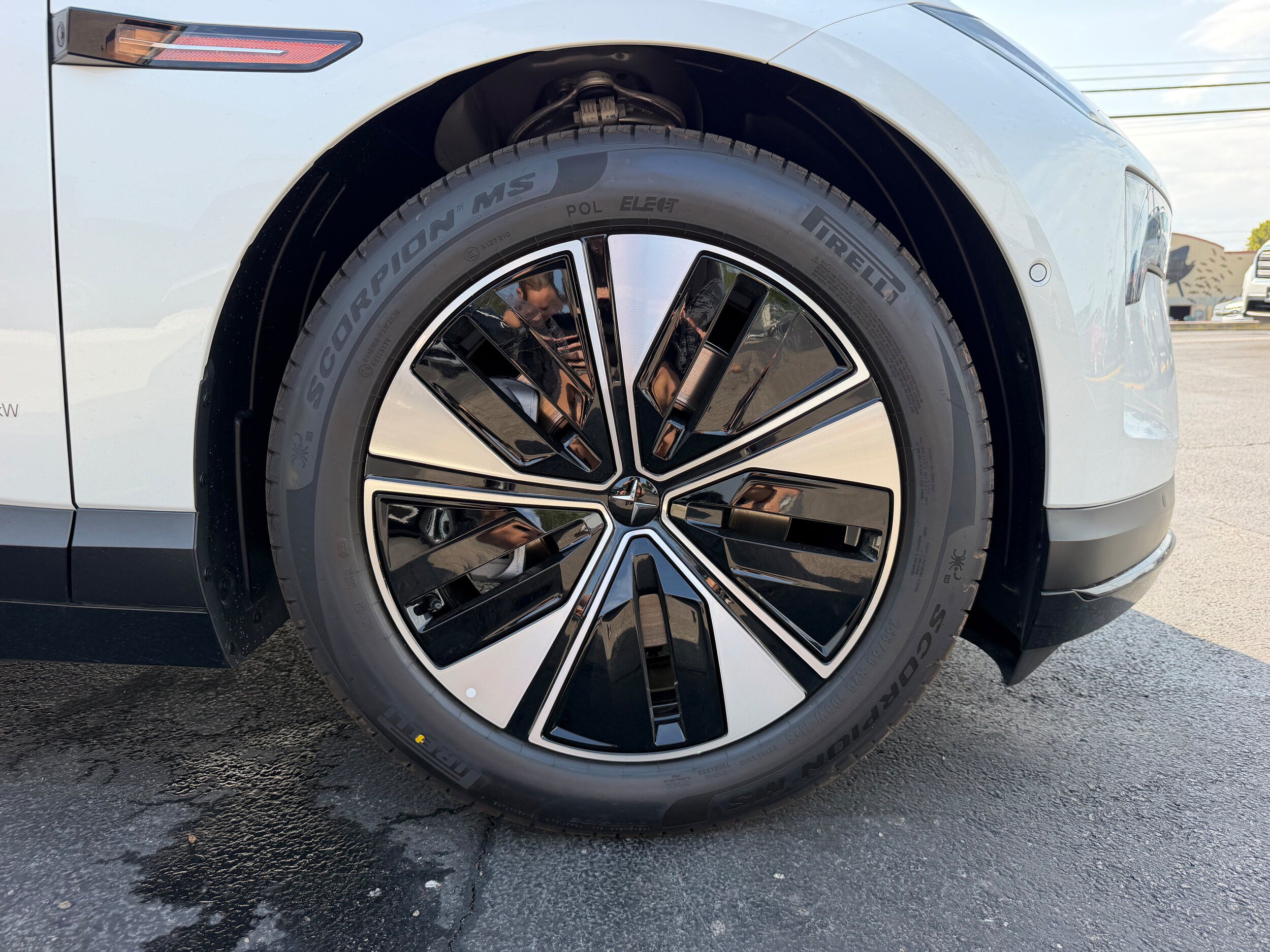 New 2026 Polestar Polestar 4 AWD/4WD image 9
