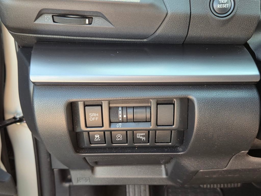 Used 2021 Subaru Crosstrek 2.5i Limited w/ Moonroof Package 2 image 27