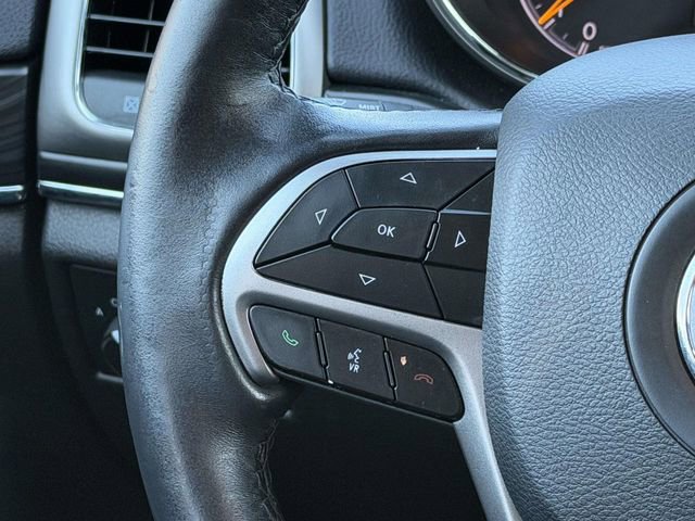 Used 2020 Jeep Grand Cherokee Limited image 21