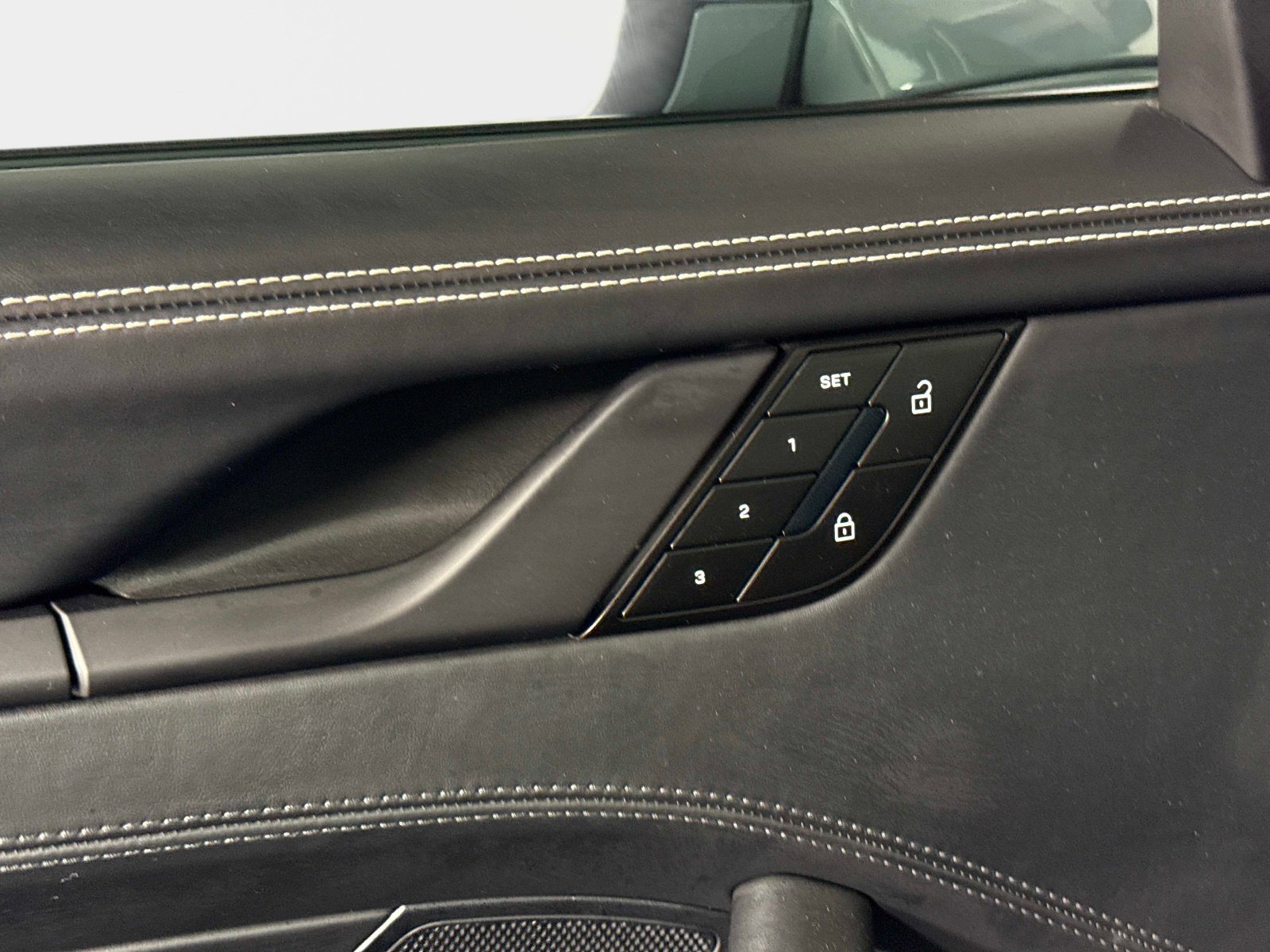 Used 2025 Porsche 911 Targa 4 GTS image 34