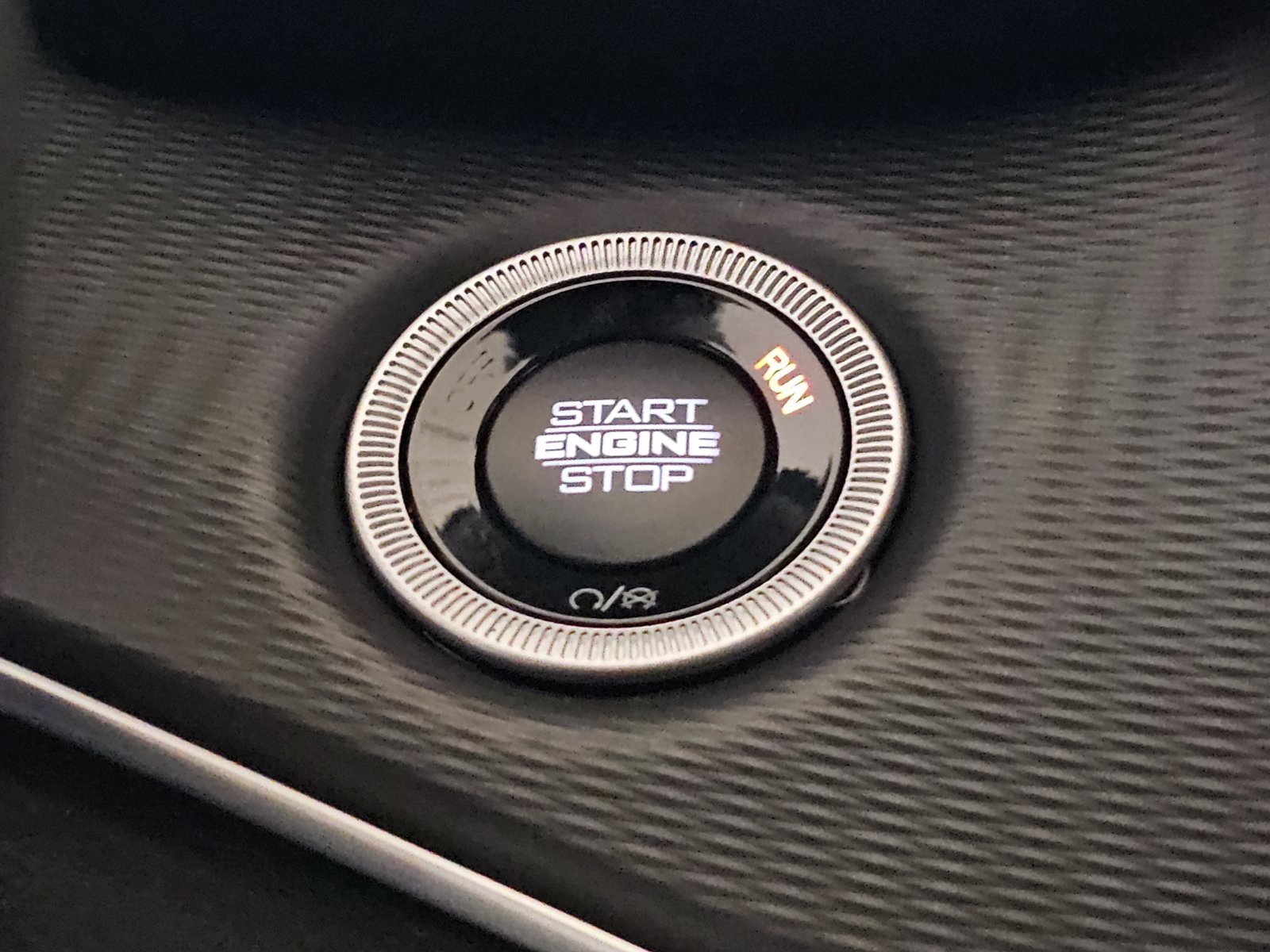 New 2027 Jeep Grand Cherokee Laredo X AWD/4WD image 14