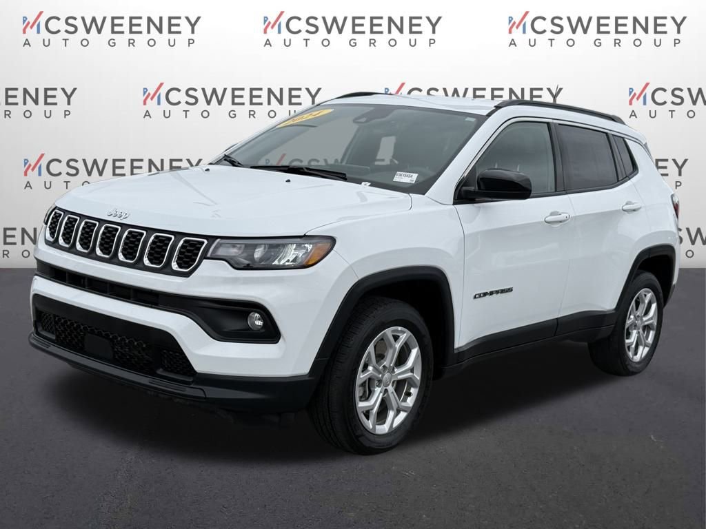 Used 2024 Jeep Compass Latitude image 1