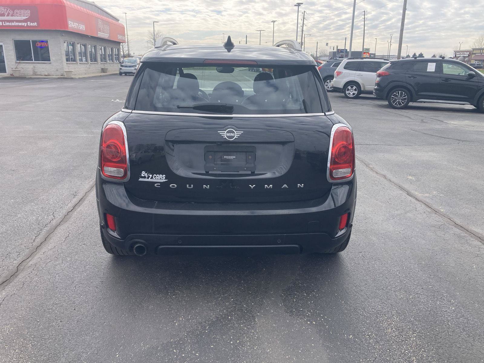 Used 2019 MINI Cooper Countryman FWD image 6