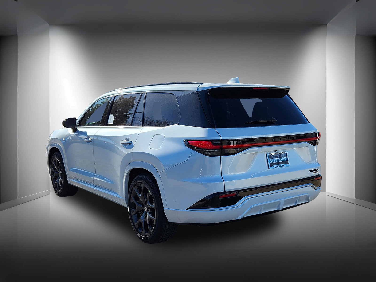 New 2026 Lexus TX 500h AWD image 3