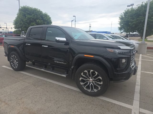 Used 2024 GMC Canyon Denali AWD/4WD image 3