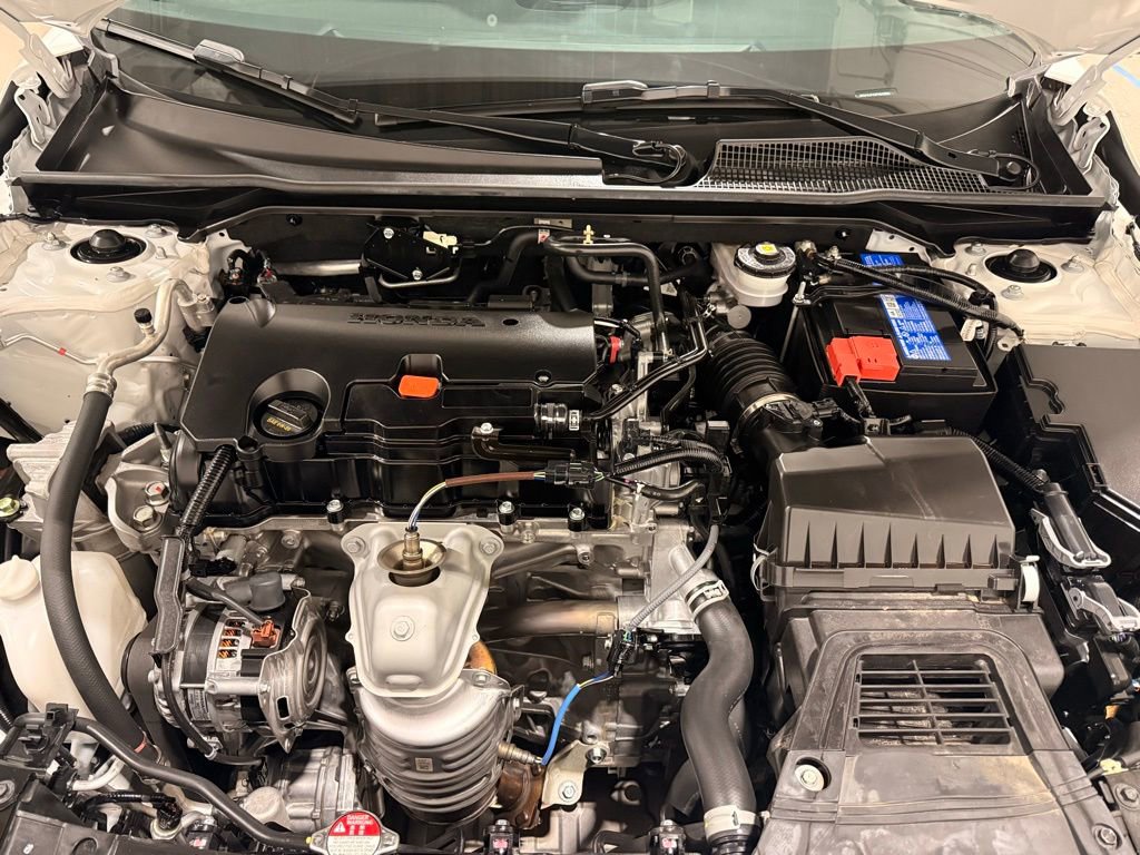 Used 2023 Honda Civic Sport image 11