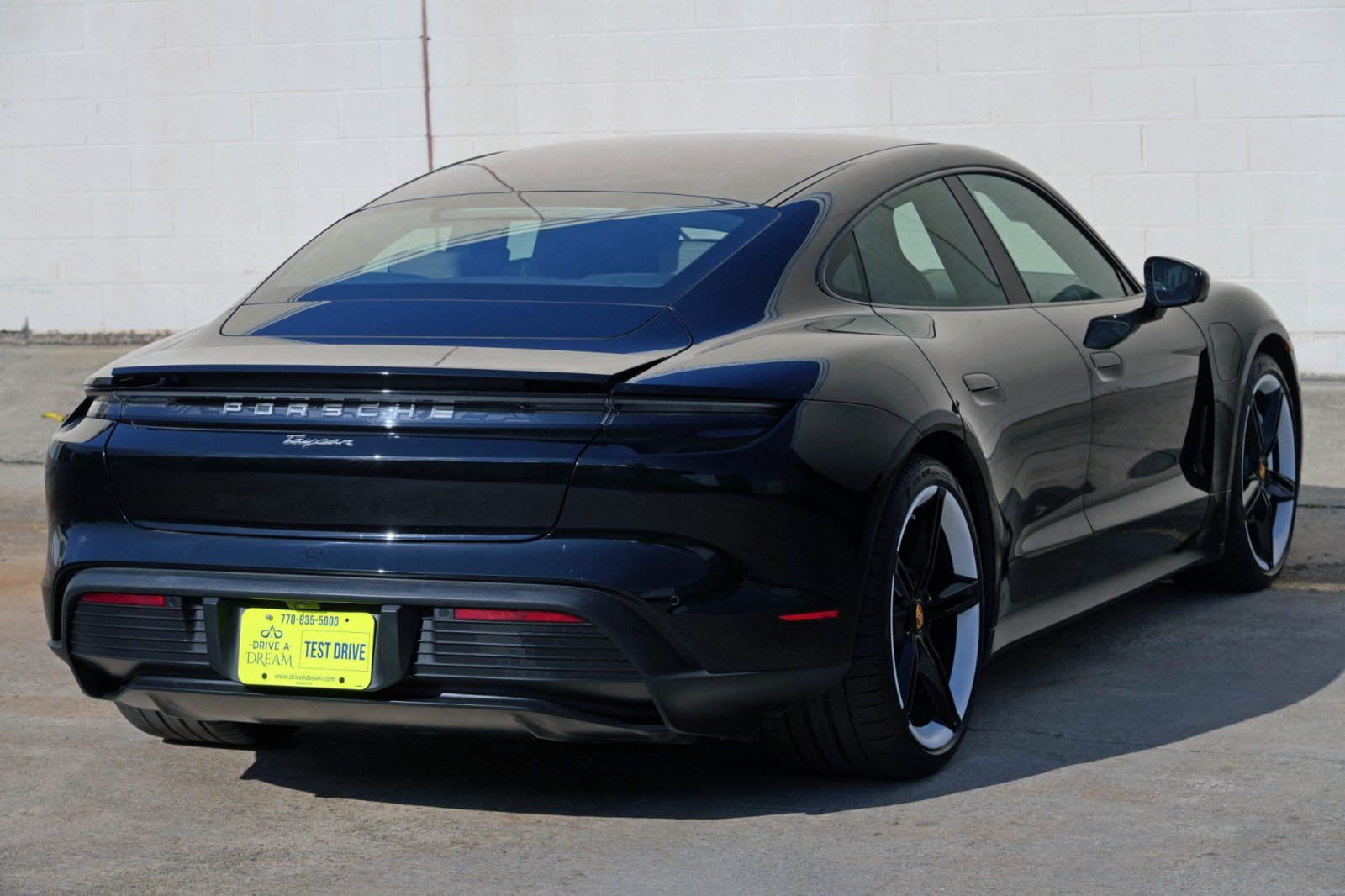 Used 2022 Porsche Taycan RWD image 53