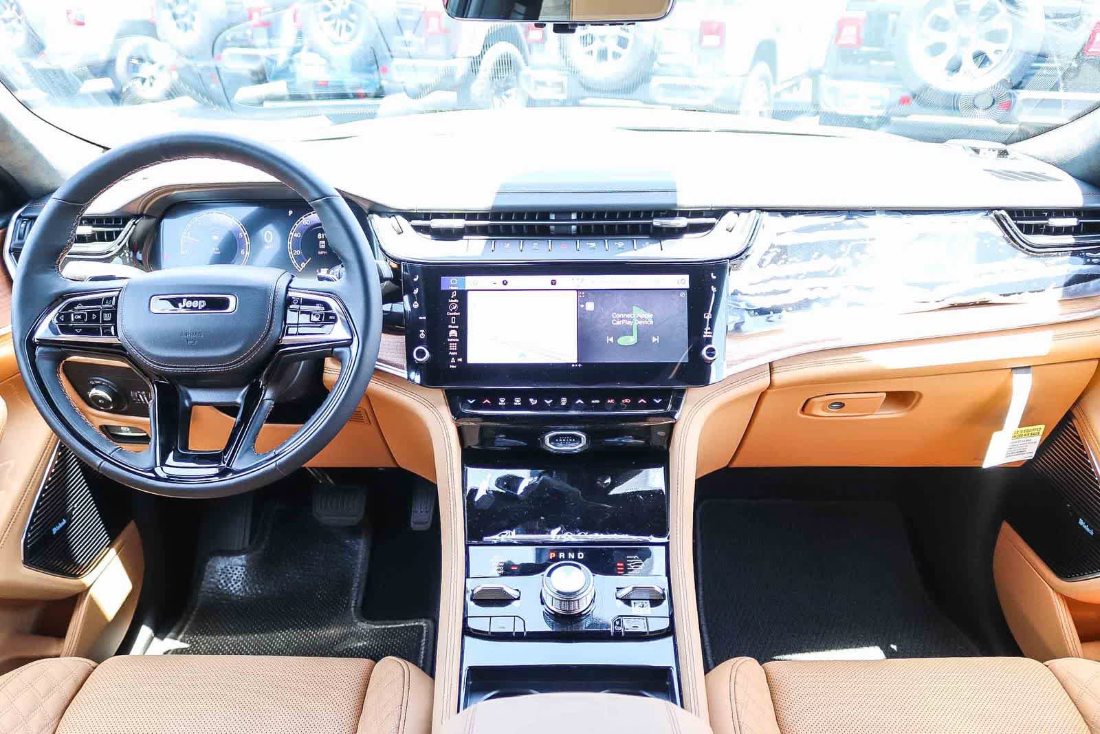 New 2026 Jeep Grand Cherokee Summit AWD/4WD image 12