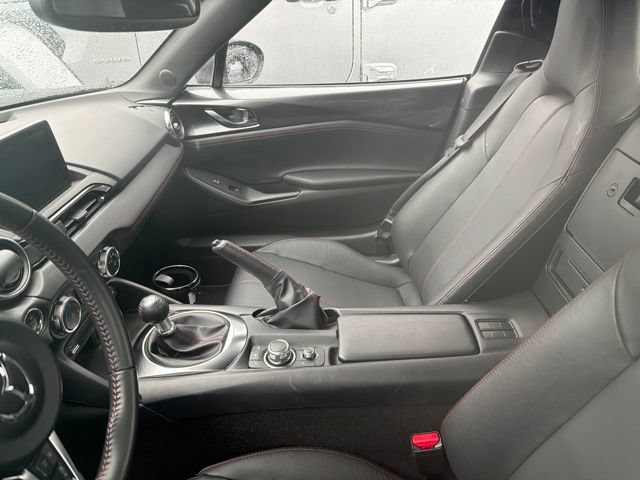 Used 2018 MAZDA MX-5 Miata RF Grand Touring RWD image 19