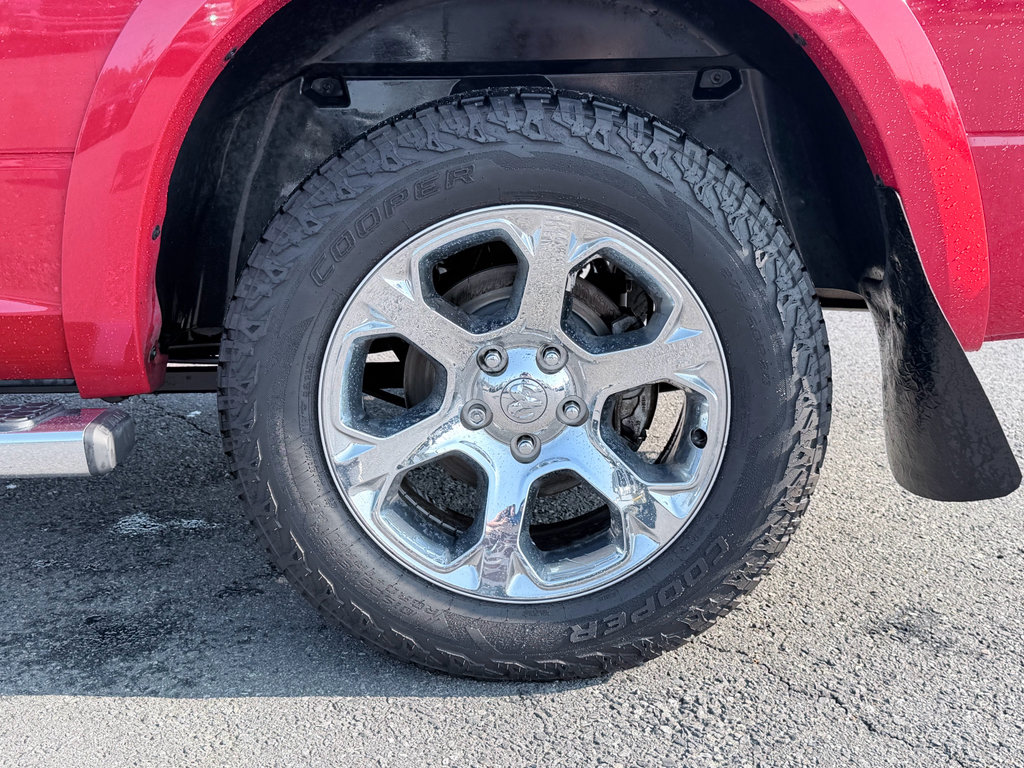 Used 2016 RAM 1500 Laramie w/ Convenience Group AWD/4WD image 20