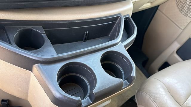 Used 2013 Ford E-150 and Econoline 150 XLT w/ XLT Premium Pkg image 14