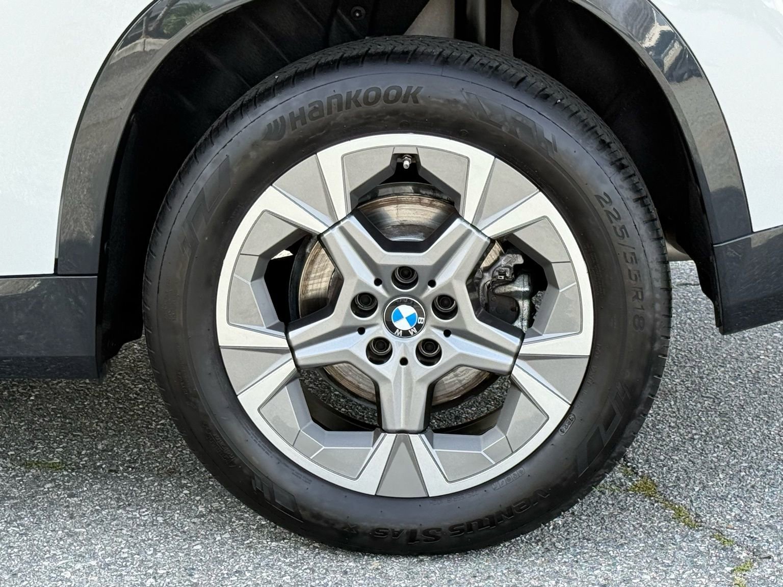 Used 2025 BMW X1 xDrive28i w/ Technology Package image 19