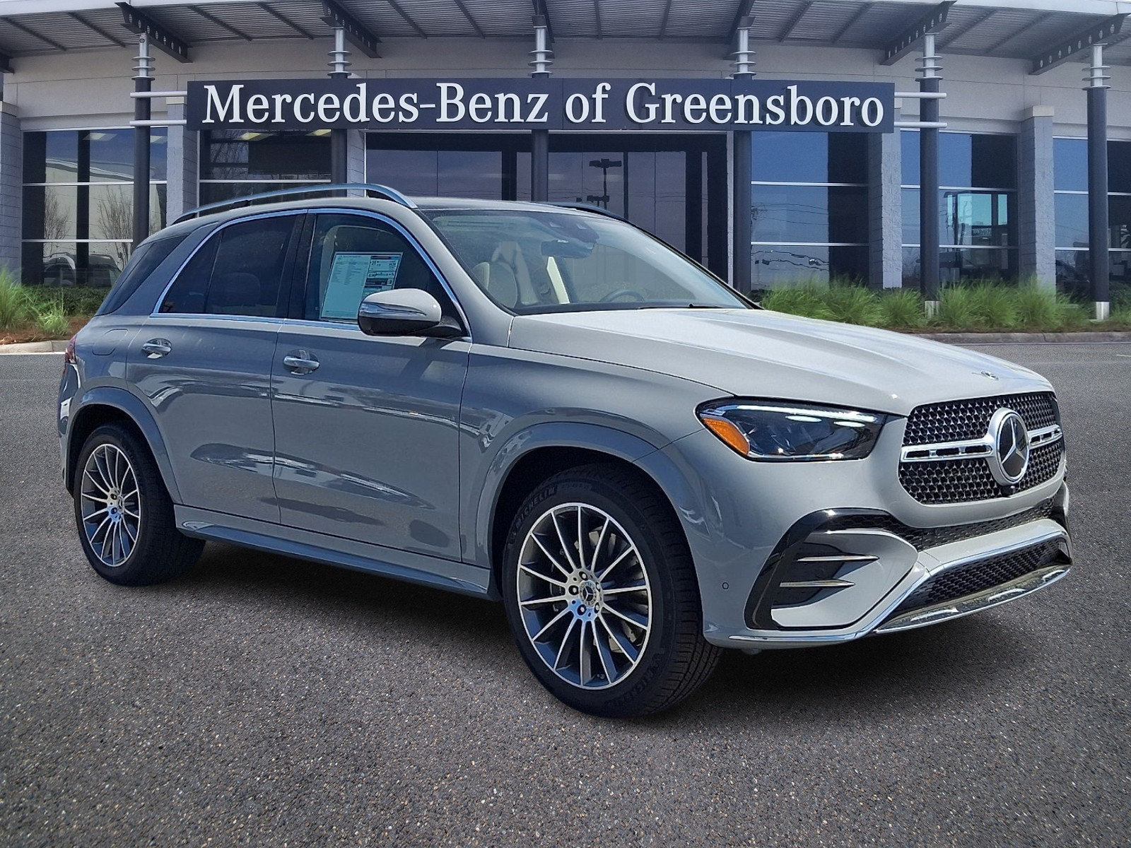 New 2026 Mercedes-Benz GLE 450 4MATIC image 2