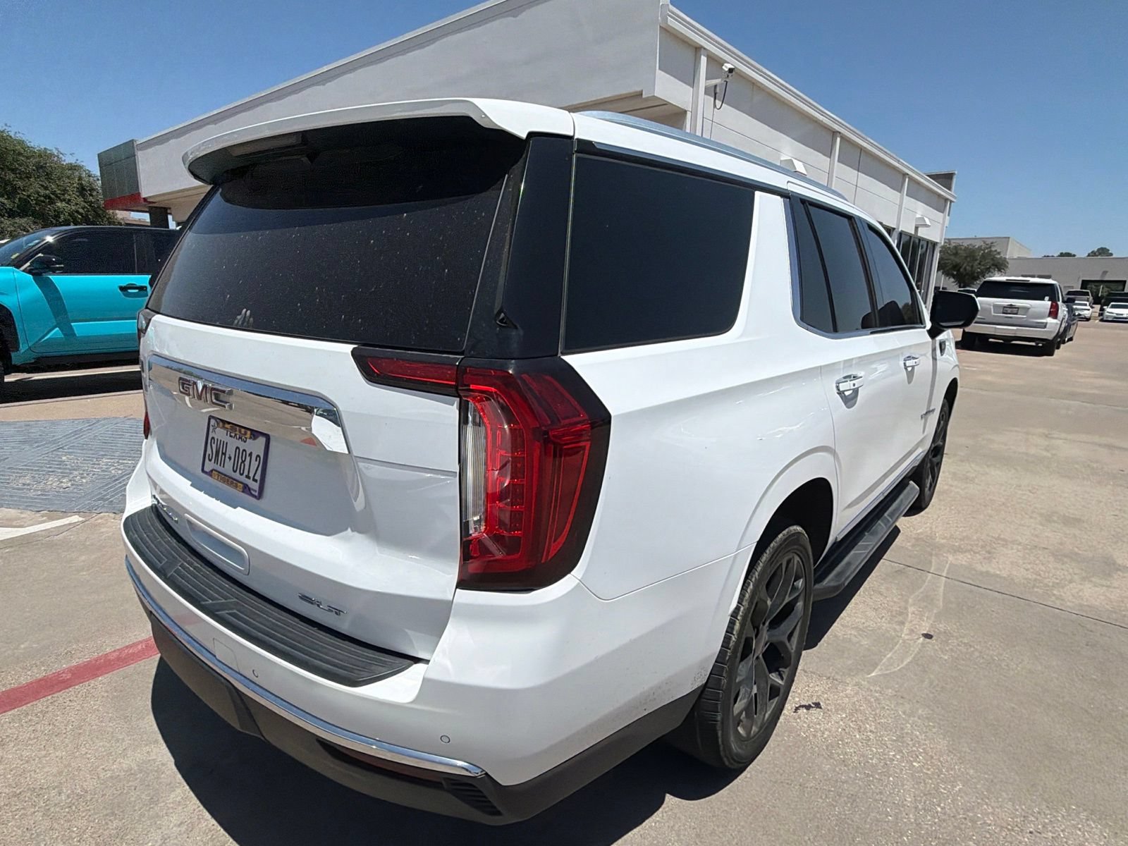 Used 2021 GMC Yukon SLT AWD/4WD image 6