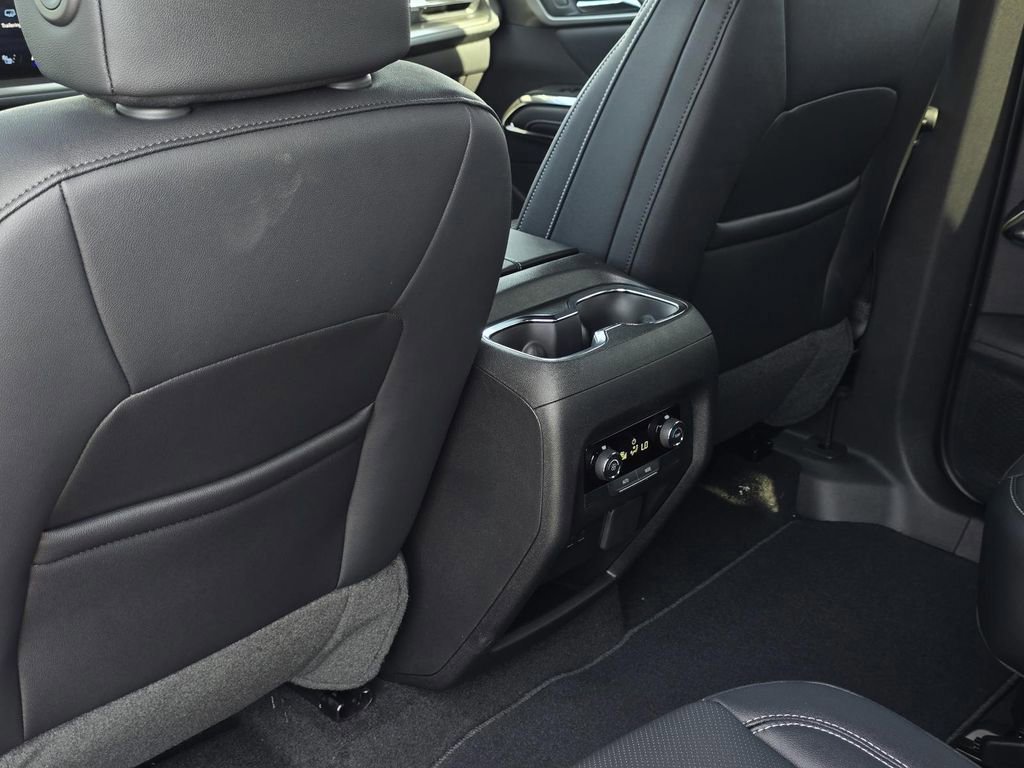 New 2026 Chevrolet Traverse LT w/ Driver Confidence Package image 21