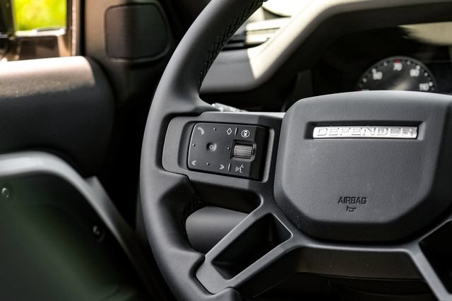 New 2026 Land Rover Defender 110 X-Dynamic SE AWD/4WD image 21