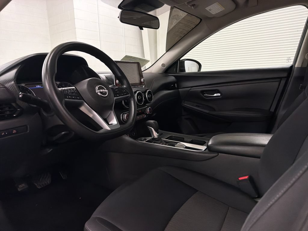 Used 2024 Nissan Sentra SV w/ Trunk Package FWD image 6