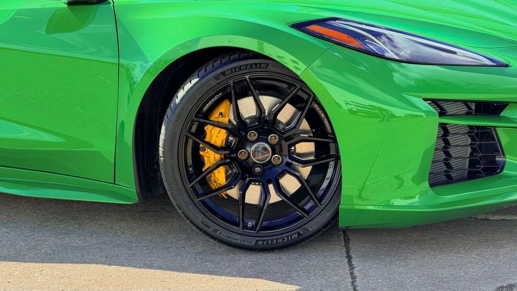 New 2026 Chevrolet Corvette Z06 w/ Stealth Interior Trim Package image 7