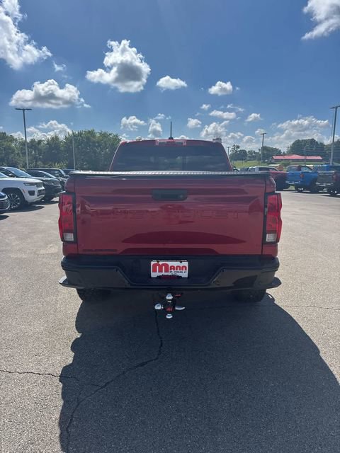 Used 2024 Chevrolet Colorado Trail Boss w/ Technology Package image 4