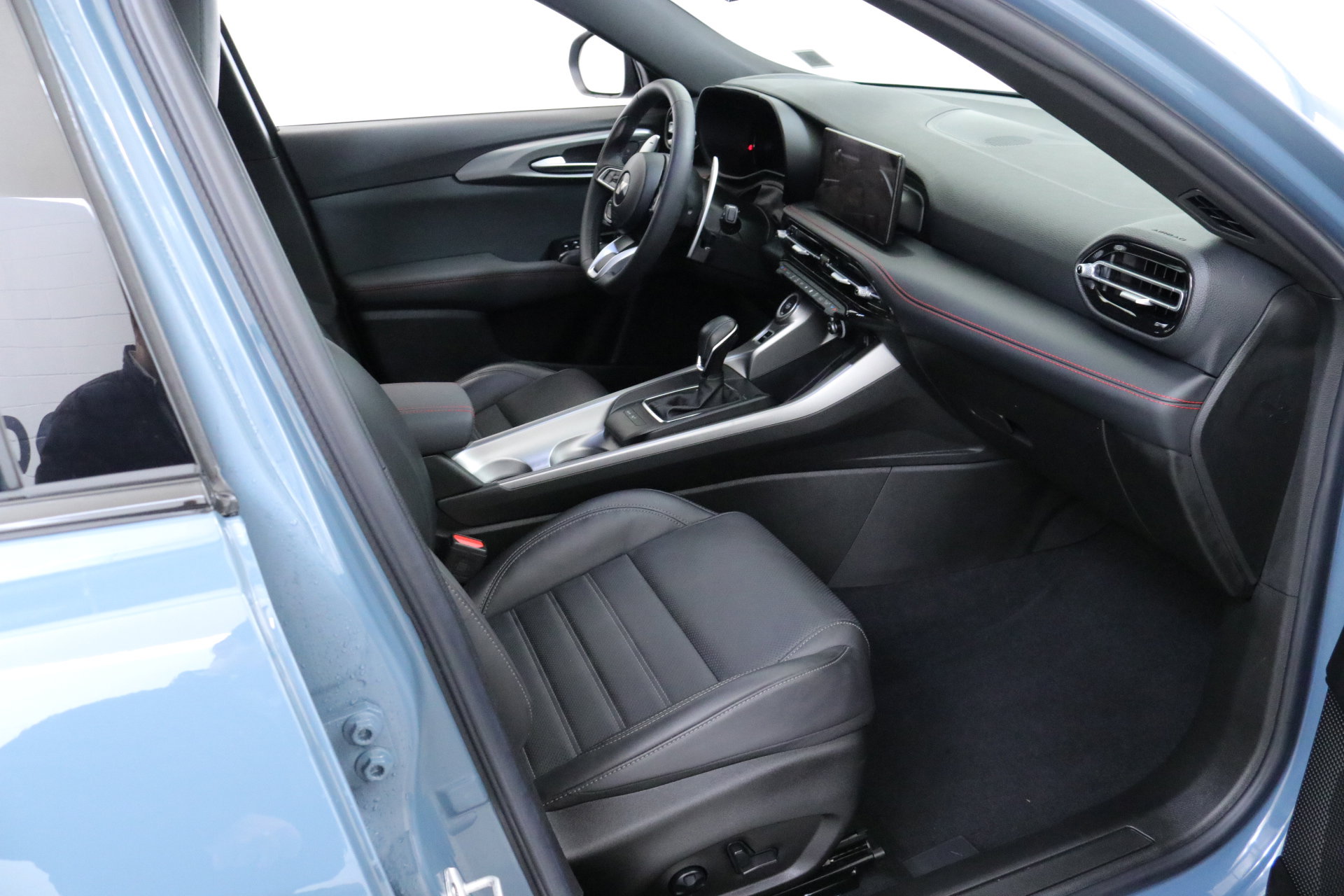 Used 2024 Dodge Hornet R/T Plus w/ R/T Blacktop Package image 27