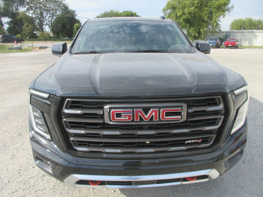 New 2027 GMC Yukon AT4 Ultimate AWD/4WD image 10