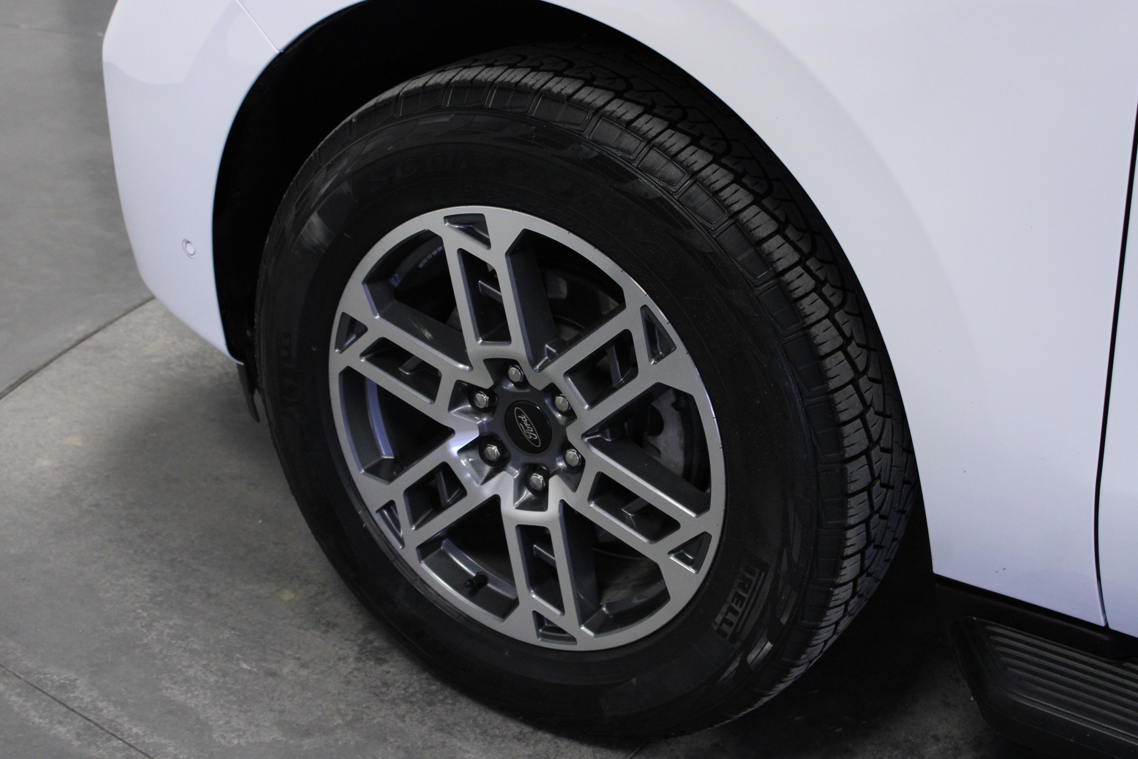 Used 2025 Ford Expedition Active image 10