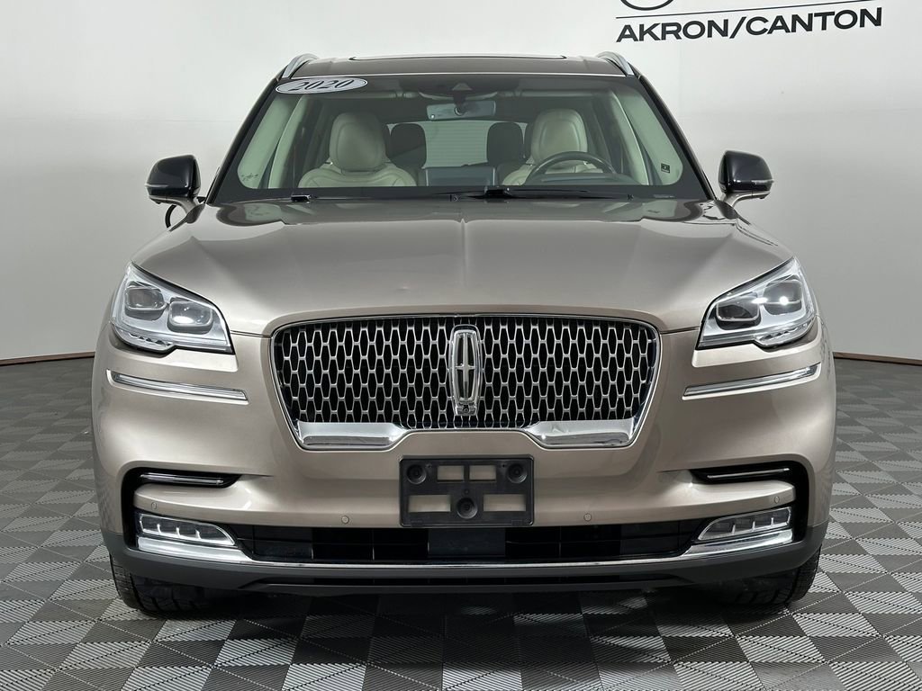 Used 2020 Lincoln Aviator Reserve w/ Equipment Group 202A image 12