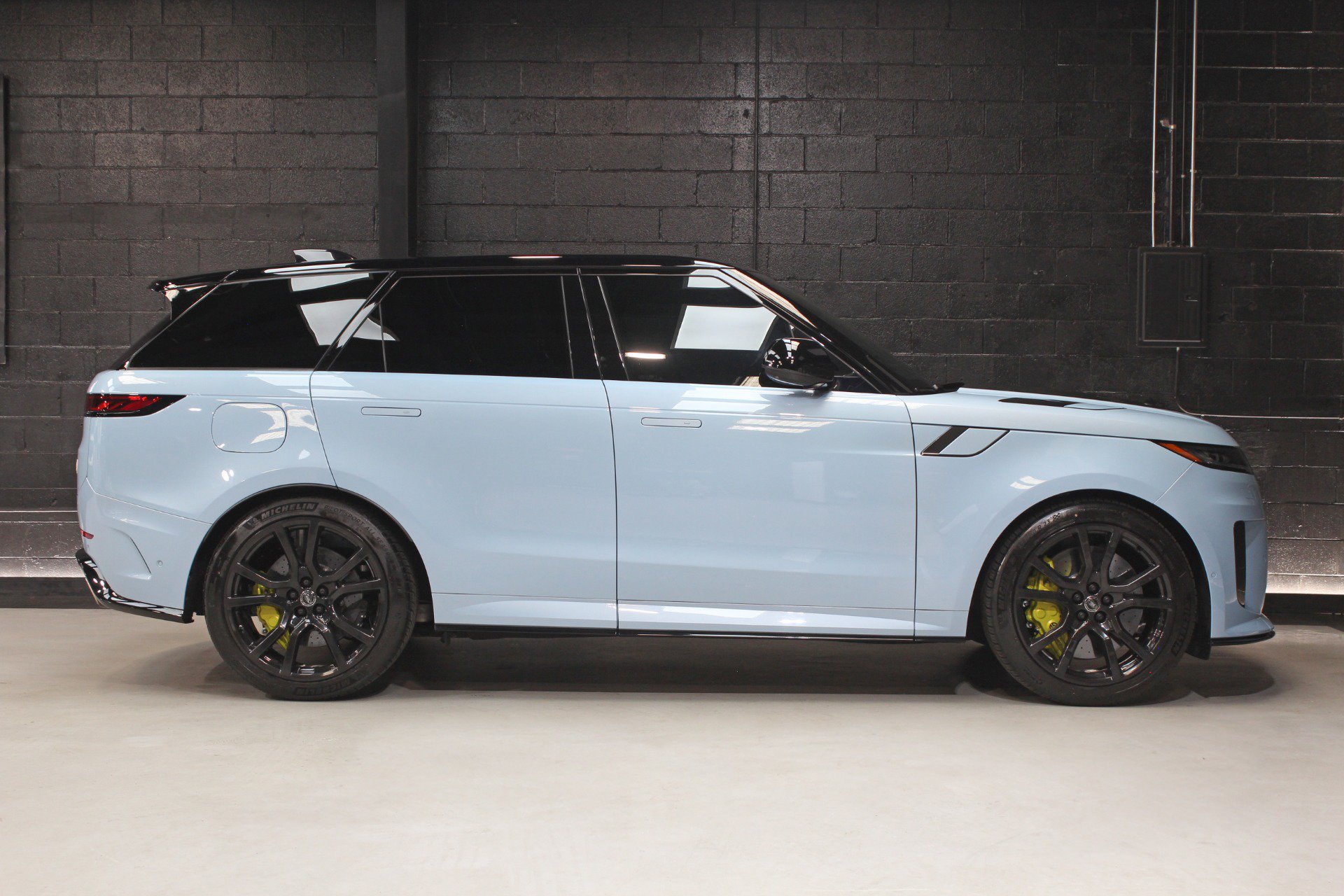 Used 2025 Land Rover Range Rover Sport SV Edition Two AWD/4WD image 26
