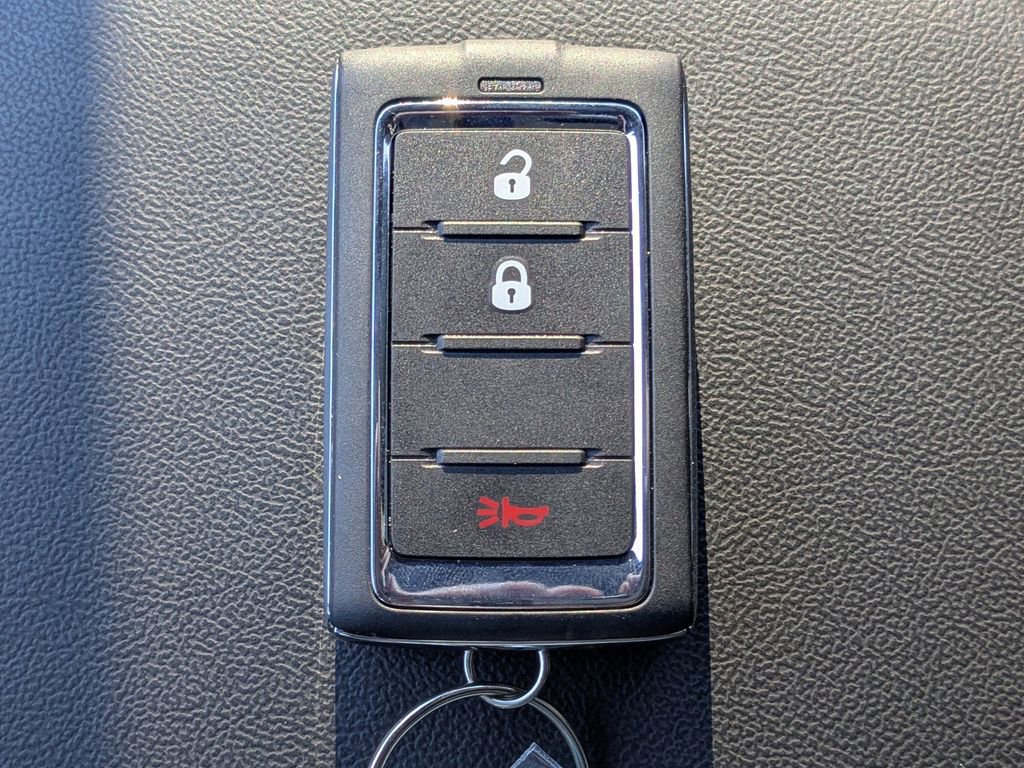 New 2025 Jeep Grand Cherokee Laredo X w/ Trailer Tow Package image 28