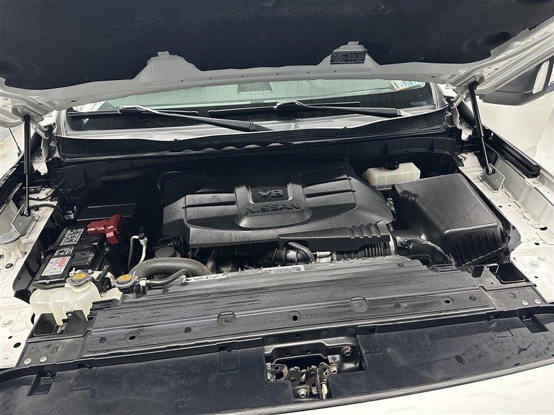 Used 2021 Nissan Titan SV w/ SV Convenience Package image 22