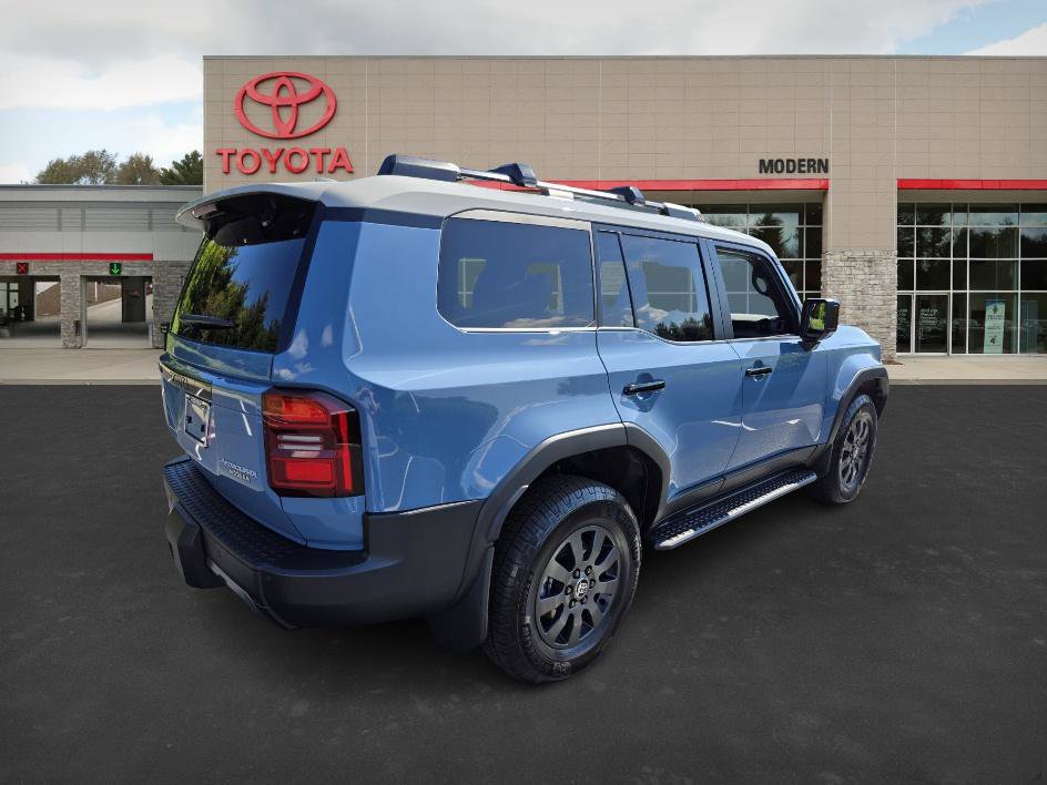 New 2025 Toyota Land Cruiser image 5