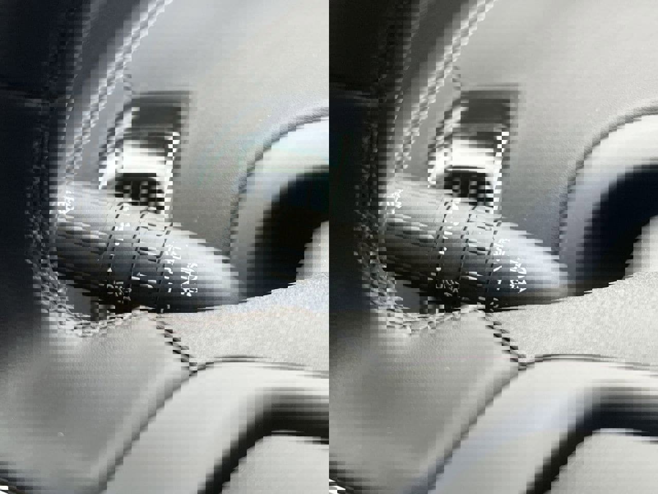 New 2025 Ford Expedition Platinum w/ Stealth Performance Package image 11