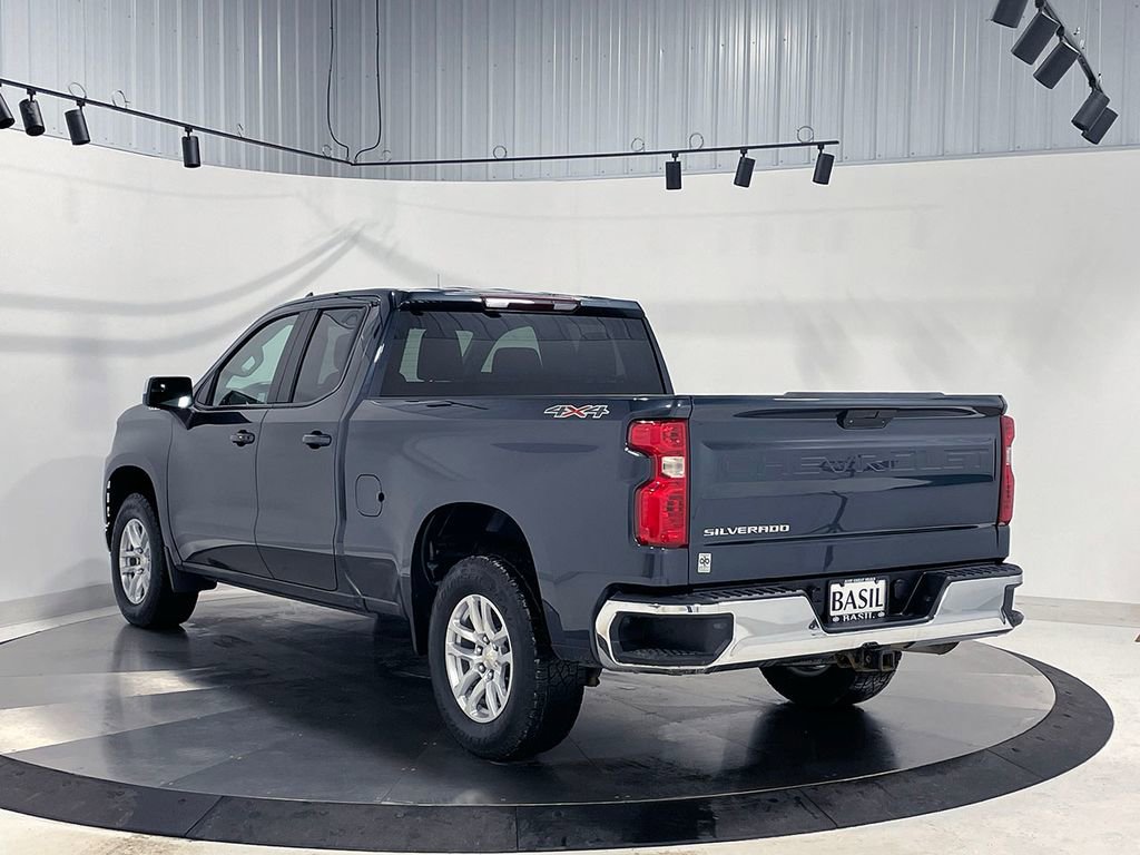 Used 2021 Chevrolet Silverado 1500 LT image 13