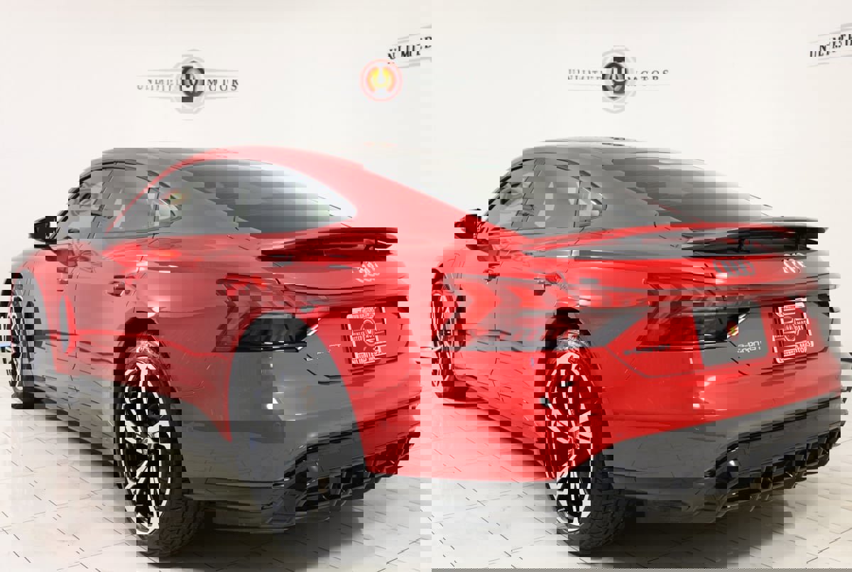 Used 2022 Audi e-tron GT Prestige image 4