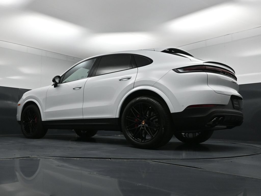 New 2026 Porsche Cayenne S AWD/4WD image 24