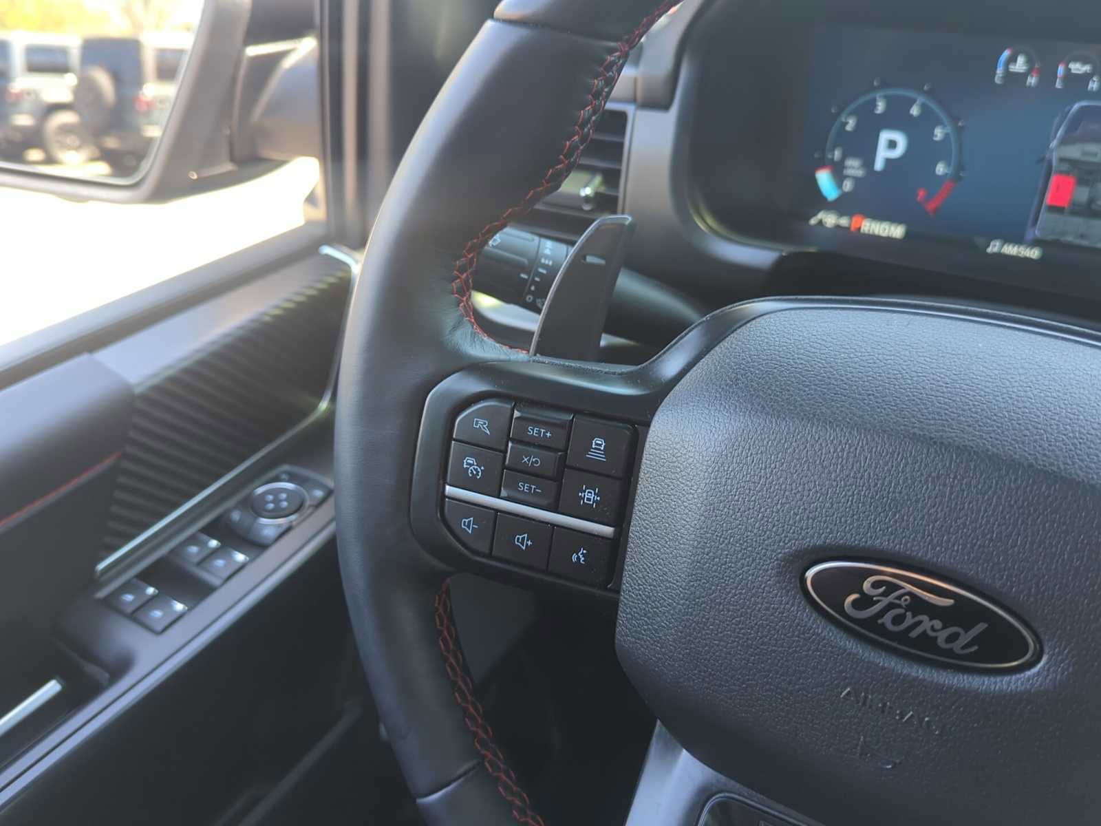 Used 2025 Ford F150 Raptor AWD/4WD image 19