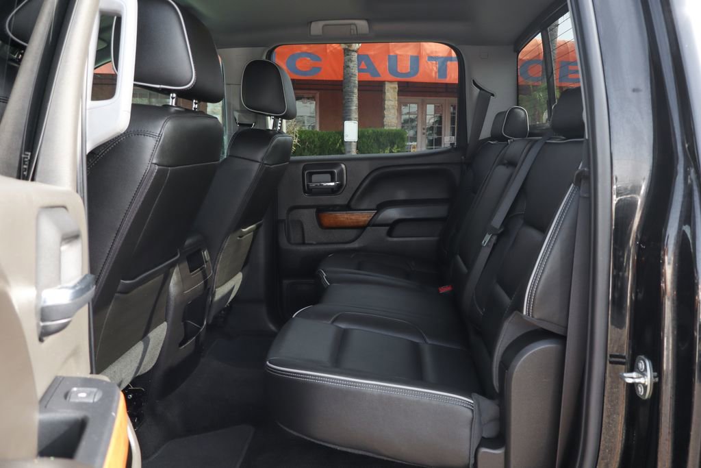 Used 2018 Chevrolet Silverado 1500 High Country RWD image 40