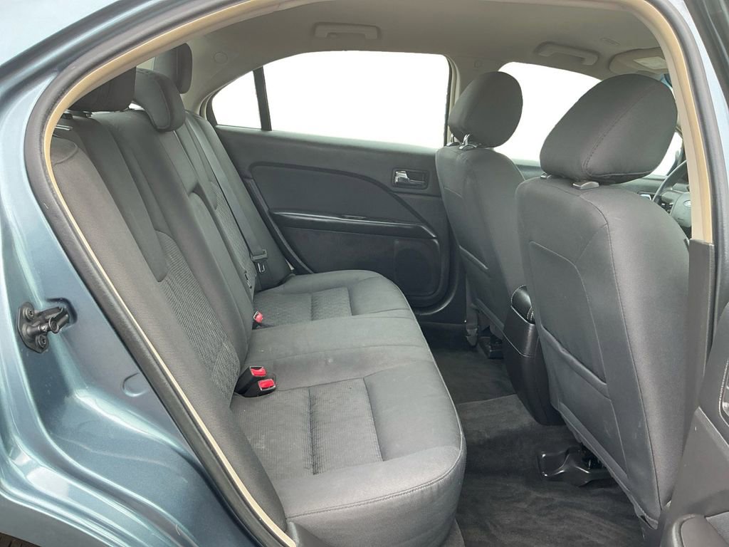 Used 2012 Ford Fusion SE FWD image 23